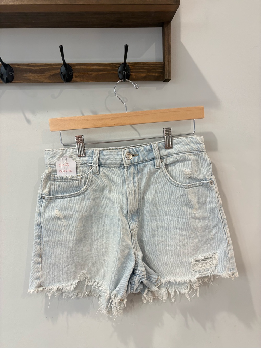 Dynamite Light Blue Distressed Denim Cutoff Shorts Size 28
